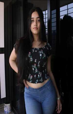 call girl service in Pune